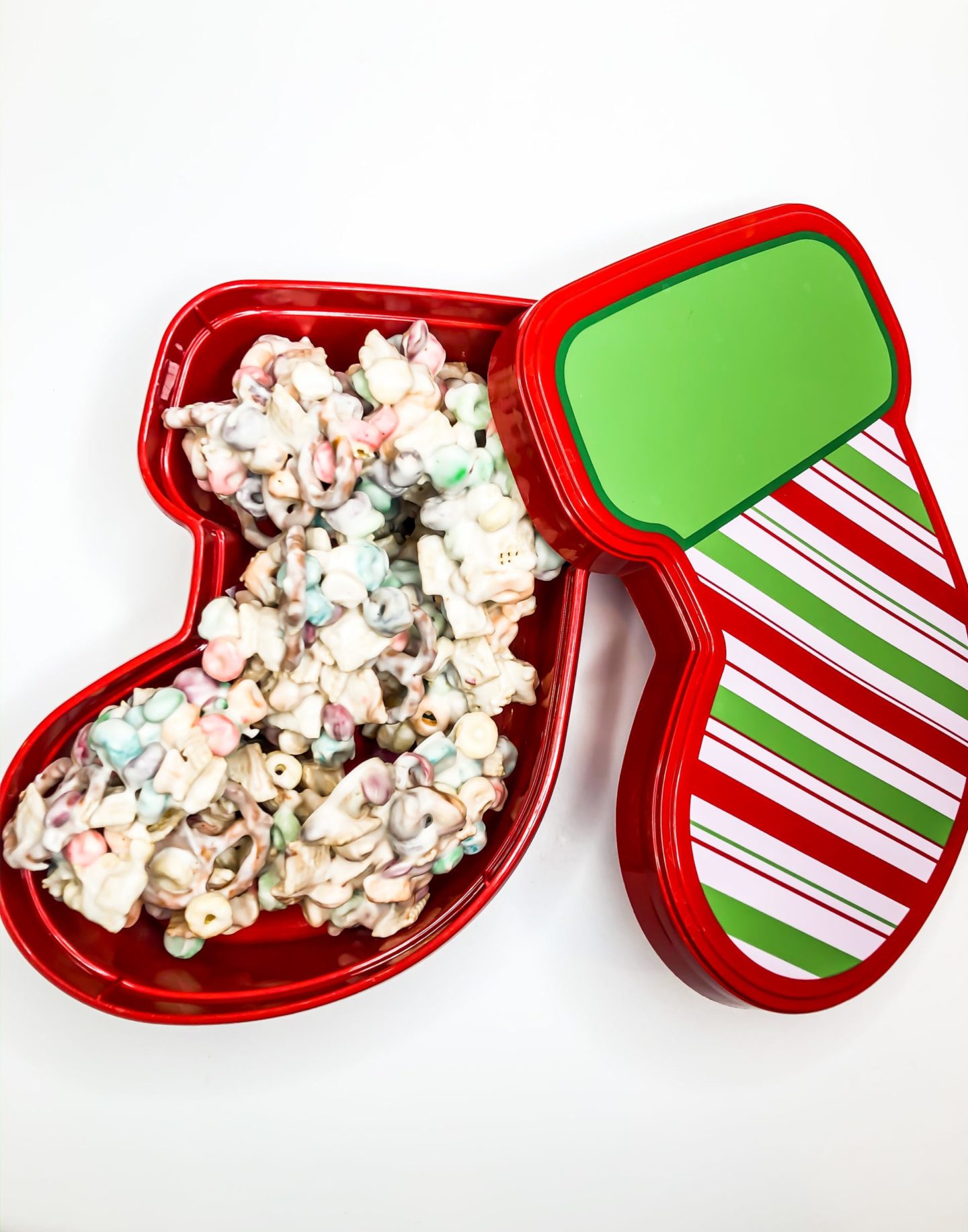 Easy No Bake Christmas Candy - Vogue for Breakfast